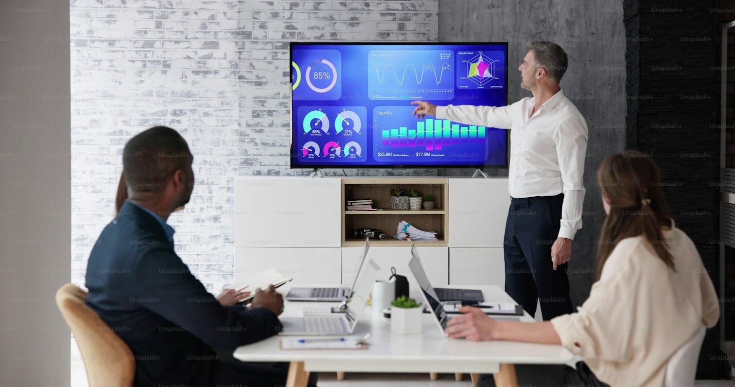 Come costruire alleanze strategiche per scalare il software aziendale