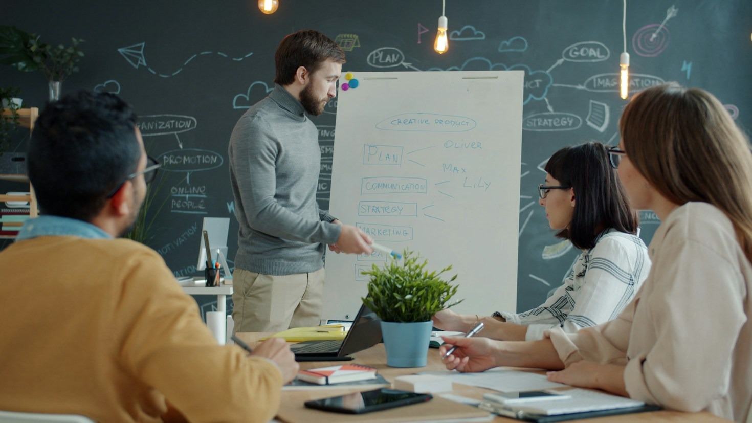 Evoluzione del mercato tecnologico: tendenze emergenti e nuovi modelli di business